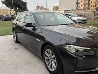 Usata BMW 520 Luxury Line 190 CV (139 kW) 2016 Grigio Station wagon