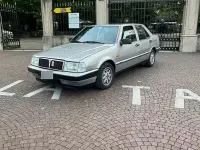 Käytetty Lancia Thema 120 HP (88 kW) 1987 Harmaa Sedan