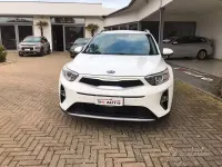 Usata Kia Stonic Style 82 CV (60 kW) 2021 Bianco SUV