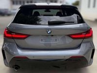 Usata BMW 118 M Sport 136 CV (100 kW) 2024 Grigio colosseo metallizzato Utilitaria
