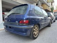 Usata Renault Clio 147 CV (108 kW) 1995 Utilitaria