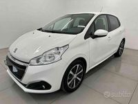 usata Peugeot 208 BlueHDi 100 S&S 5 porte Signature