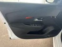Usata Peugeot 208 Active 2023 Bianco Utilitaria