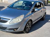Usata Opel Corsa Sport 80 CV (58 kW) 2007 Grigio Berlina