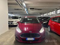 Gebraucht Ford Fiesta Titanium 75 PS (55 kW) 2014 Violett Limousine