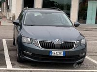 Usata Skoda Octavia G-TEC Executive 110 CV (80 kW) 2018 Grigio Station wagon