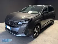 Usata Peugeot 5008 GTi 131 CV (96 kW) 2023 Grigio metallizzato SUV