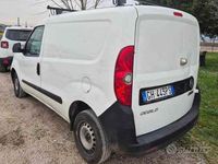 Usata Fiat Doblò Lounge 90 CV (66 kW) 2021 Bianco Monovolume