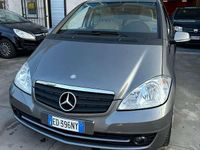 Usata Mercedes A160 Avantgarde 82 CV (60 kW) 2010 Argento Monovolume