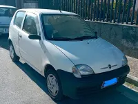 Usata Fiat 600 54 CV (39 kW) 2006 Bianco Utilitaria