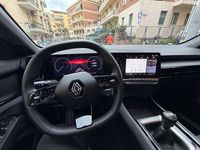 Usata Renault Austral Evolution 131 CV (96 kW) 2024 Grigio SUV