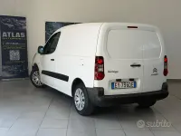 Usata Citroën Berlingo 90 CV (66 kW) 2015 Bianco Monovolume