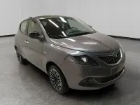 Usata Lancia Ypsilon S 69 CV (50 kW) 2024 Blu Utilitaria