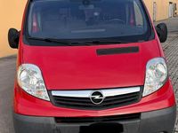 Usata Opel Vivaro 120 CV (88 kW) 2010 Rosso Monovolume
