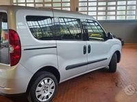 Occasion Fiat Doblò Active 90 ch (66 kW) 2013 Gris Monospace