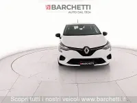 Usata Renault Clio V Equilibre 101 CV (74 kW) 2023 Bianco Utilitaria