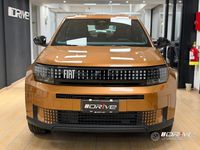 Nuova Fiat Grande Panda Icon 110 CV (80 kW) 2025 Bronzo Utilitaria