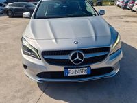 Usata Mercedes CLA200 Premium 136 CV (100 kW) 2017 Grigio Station wagon