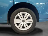 Usata VW Caddy 114 CV (83 kW) 2023 Costa azul metallizzato Monovolume