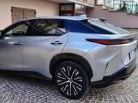 Usata Lexus RZ 450e Luxury Line 131 kW (179 CV) 2023 Argento SUV