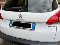 Usata Peugeot 2008 Allure 82 CV (60 kW) 2014 Bianco SUV