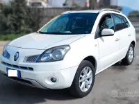 Usata Renault Koleos Dynamique 150 CV (110 kW) 2009 Bianco SUV