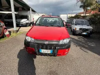 Usata Fiat Strada 84 CV (61 kW) 2010 Rosso Pick-up