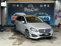 Usata Mercedes B180 122 CV (89 kW) 2017 Grigio Utilitaria