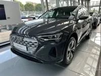 Usata Audi Q8 e-tron Advanced Plus 250 kW (340 CV) 2023 Grigio SUV