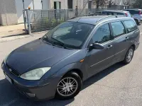Usata Ford Focus Ghia 115 CV (84 kW) 2002 Nero Station wagon