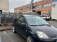 Usata Ford Fiesta 53 CV (38 kW) 2008 Nero Utilitaria