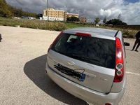 Usata Ford Fiesta 2006 Grigio Berlina