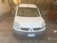 Usata Renault Kangoo 61 CV (44 kW) 2007 Bianco Monovolume
