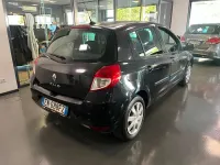 Usata Renault Clio III Dynamique 75 CV (55 kW) 2012 Other Berlina