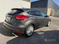 Usata Ford Focus Titanium 125 CV (91 kW) 2016 Grigio Berlina