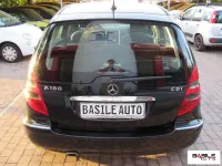 Usata Mercedes 180 Avantgarde 109 CV (80 kW) 2008 Nero Berlina