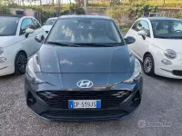Usata Hyundai i10 67 CV (49 kW) 2023 Grigio scuro Utilitaria