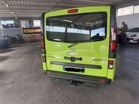Usata Opel Vivaro 125 CV (91 kW) 2018 Verde Monovolume