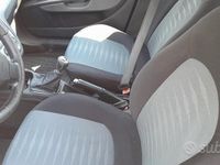 Usata Fiat Grande Punto Dynamic 77 CV (56 kW) 2009 Grigio Utilitaria