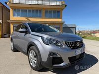 Usata Peugeot 3008 Business-Line 131 CV (96 kW) 2019 Grigio SUV