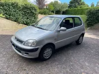 Usata Honda Logo 65 CV (47 kW) 1999 Argento Utilitaria