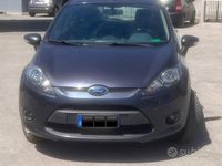 Usata Ford Fiesta 68 CV (50 kW) 2010 Blu Utilitaria