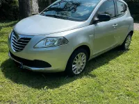 Usata Lancia Ypsilon 69 CV (50 kW) 2013 Grigio Utilitaria