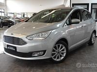 Begagnad Ford C-MAX Titanium 120 HK (88 kW) 2016 Grå Minibuss