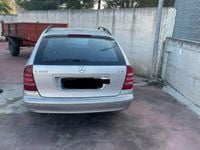 Usata Mercedes C220 95 CV (69 kW) 2002 Grigio Station wagon