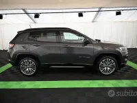 Usata Jeep Compass Summit 131 CV (96 kW) 2025 Grigio SUV