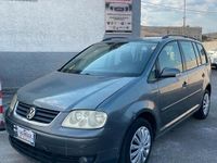 Usata VW Touran 101 CV (74 kW) 2003 Argento Monovolume