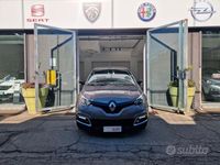 Usata Renault Captur 110 CV (80 kW) 2017 Grigio SUV