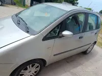 Usata Fiat Idea 69 CV (50 kW) 2004 Grigio Monovolume