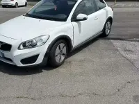 Usata Volvo C30 109 CV (80 kW) 2012 Bianco Utilitaria
